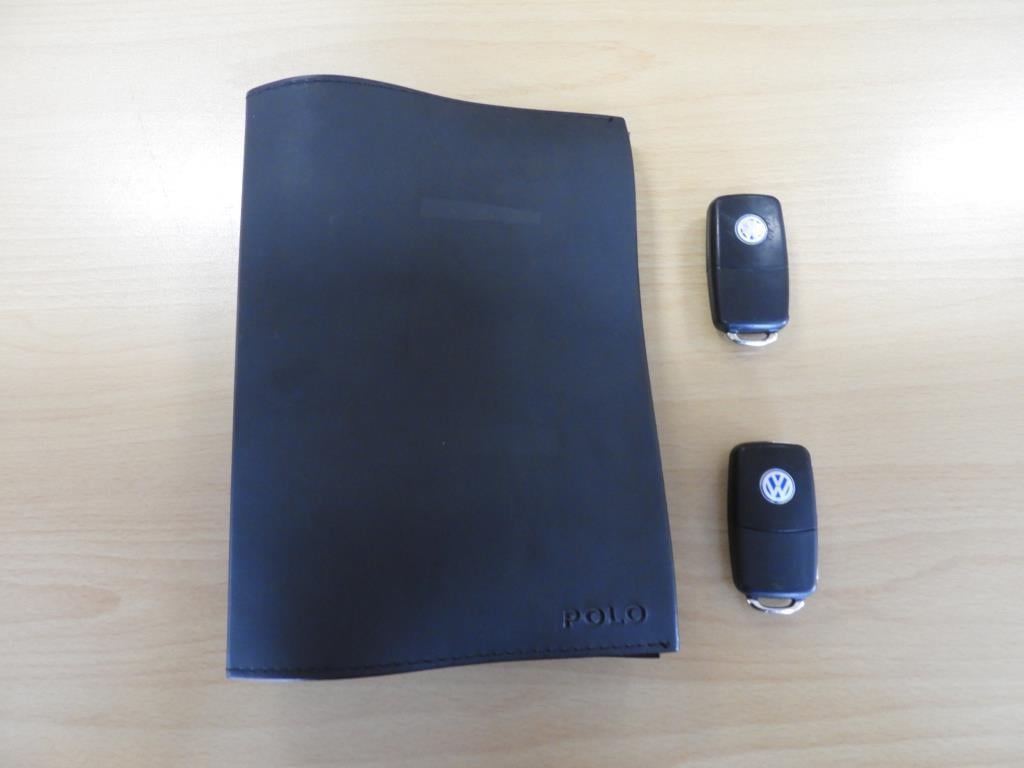 Volkswagen Polo 1.4-16v optive