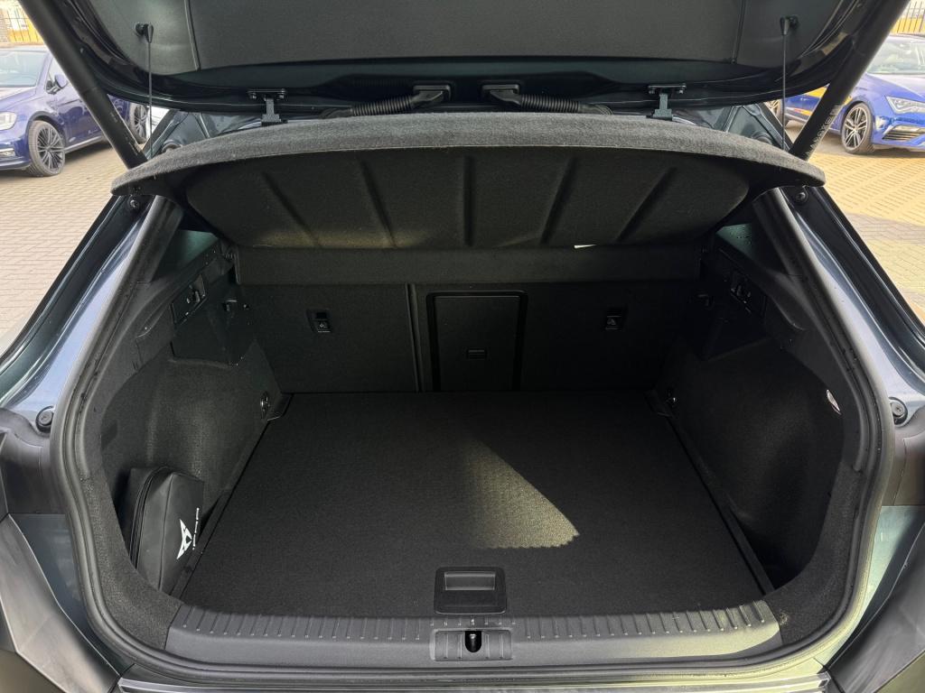 Cupra Formentor 1.5 tsi * vz inter * pano * 360 * leer * vol.....