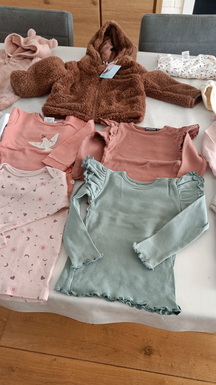 46 delig meisjespakket maat74/80