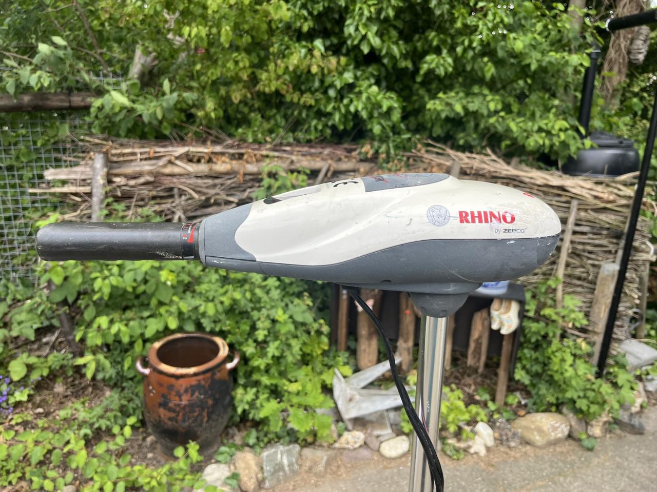 RHINO VX 34 elektrische buitenboordmotor