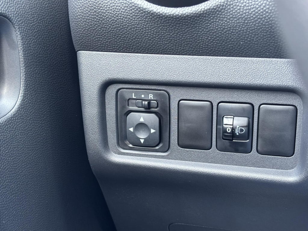 Mitsubishi Space Star 1.2 connect+