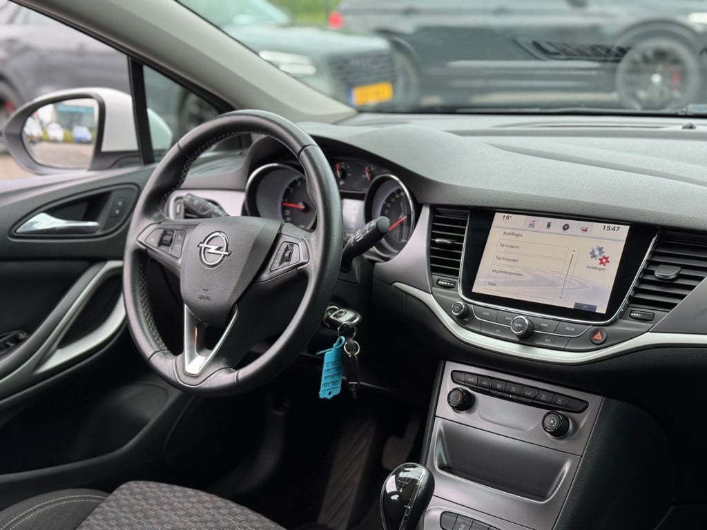 Opel Astra 1.0 105pk * carplay * parkeersenoren