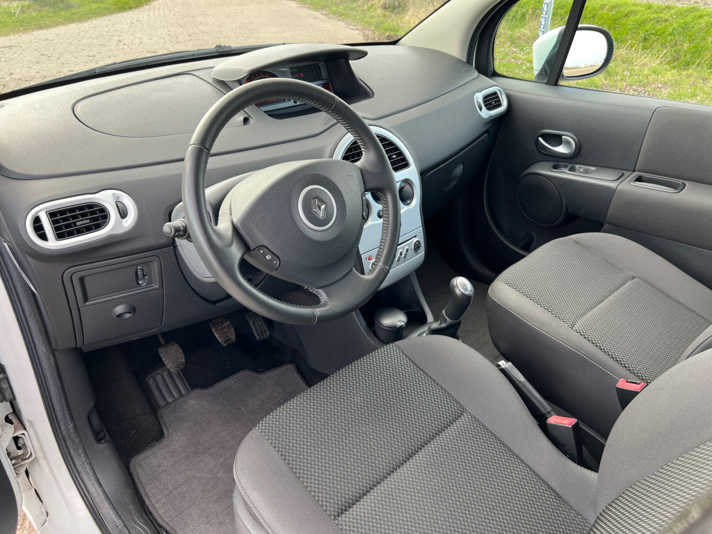 Renault Modus 1.2-16v dynamique // 28.000 km! // new