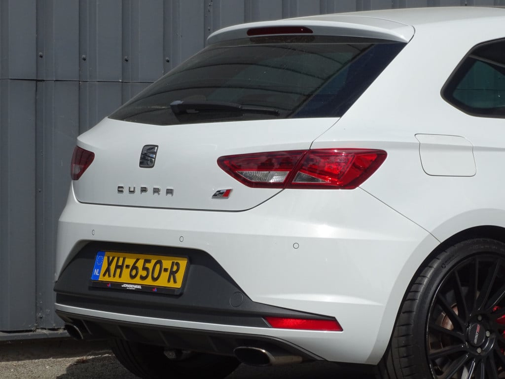 Seat Leon sc 2.0 tsi cupra 280 | pano | stoelverwarming | navi