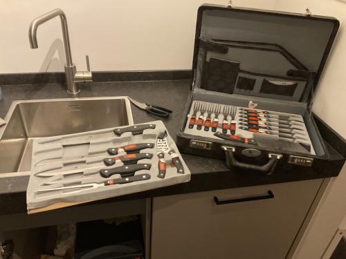 Luxe messenset in koffer.