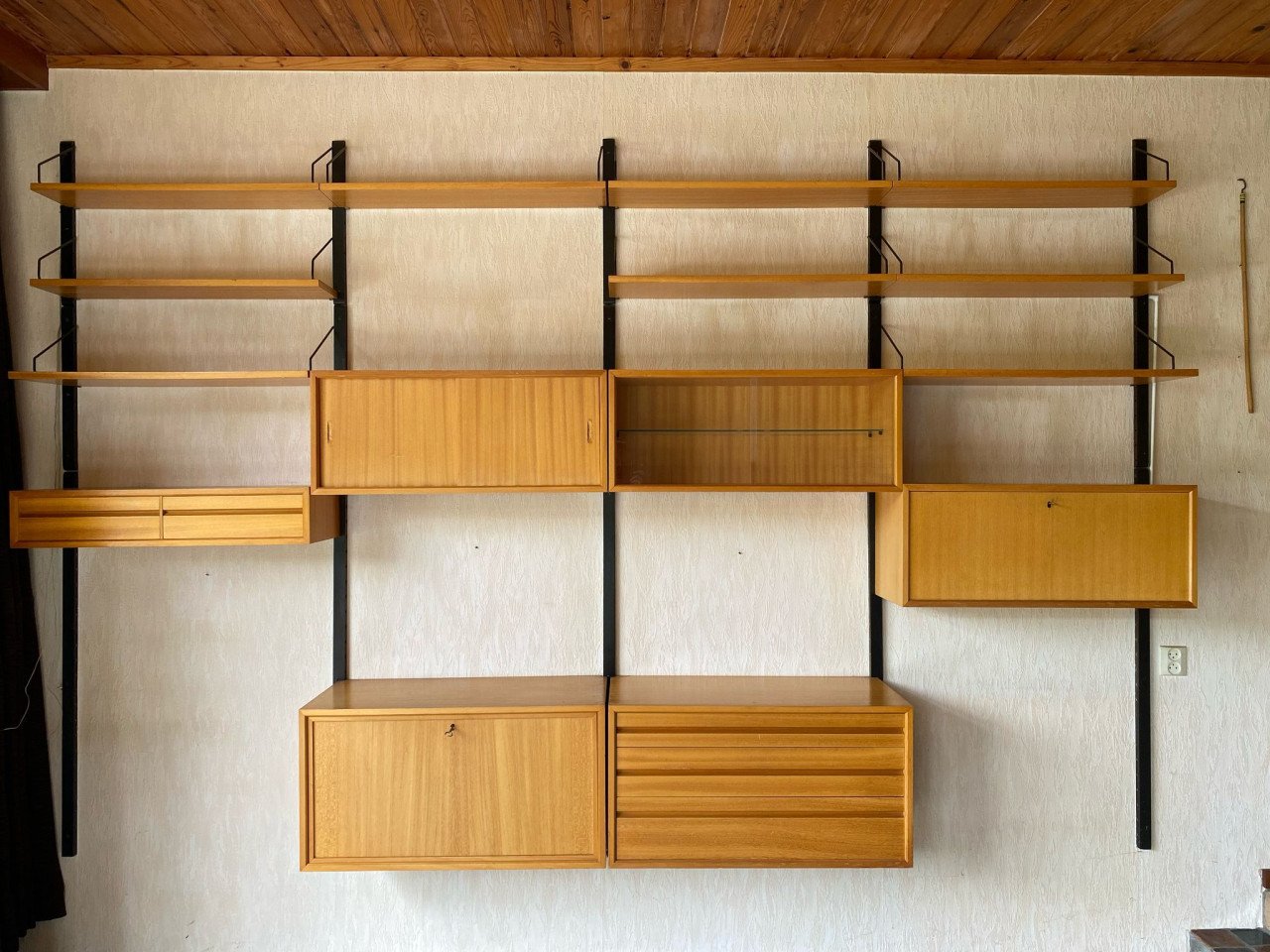 Origineel Poul Cadovius Royal System wandmeubel – Mid-Century Design