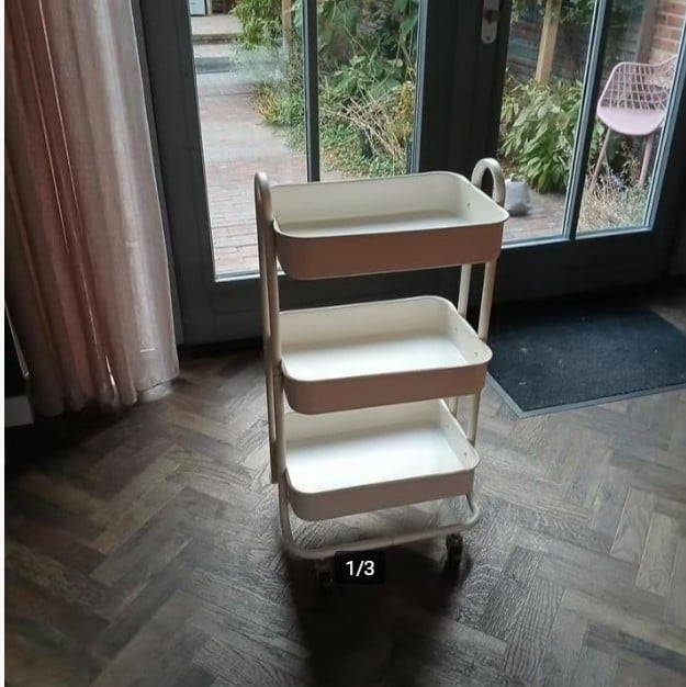 Witte trolley