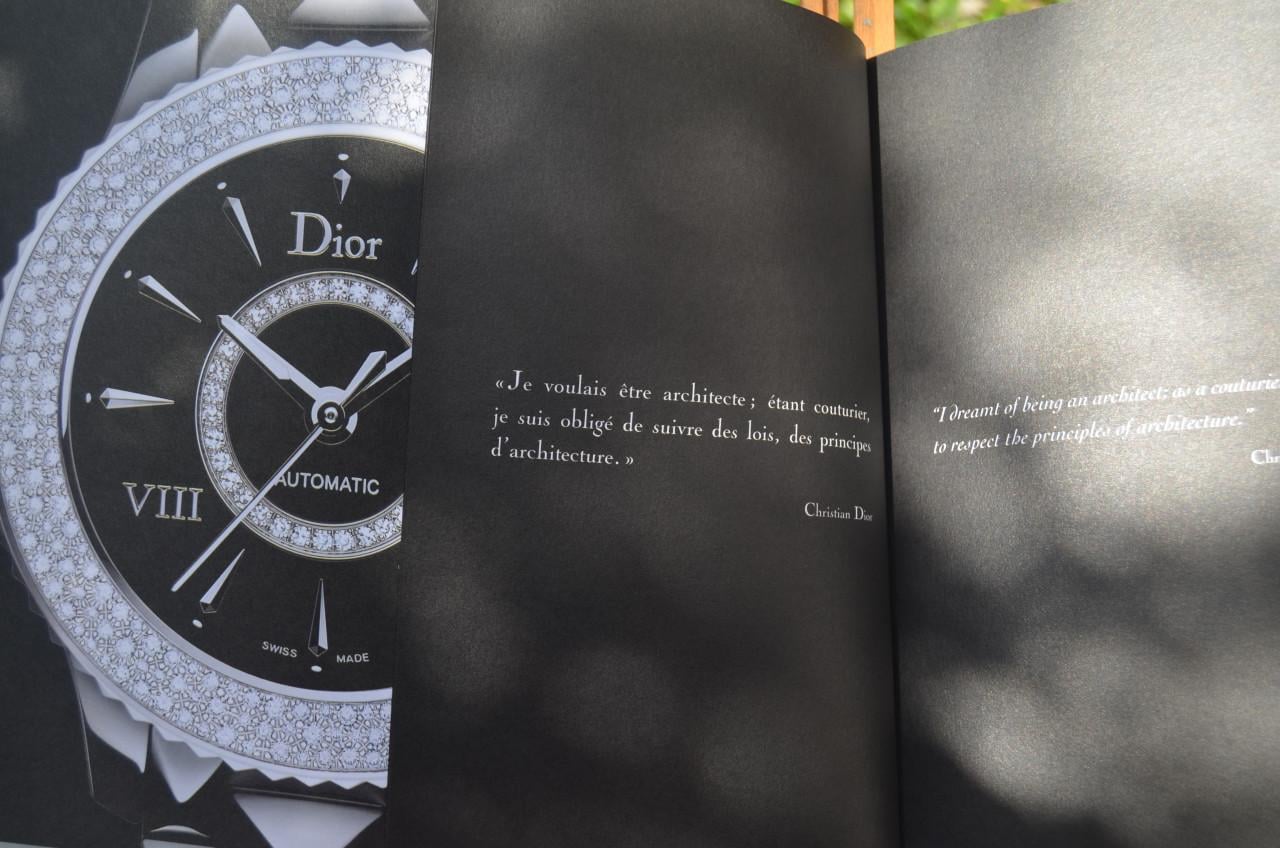Christian Dior Boekwerkje (?) over horloge VIII