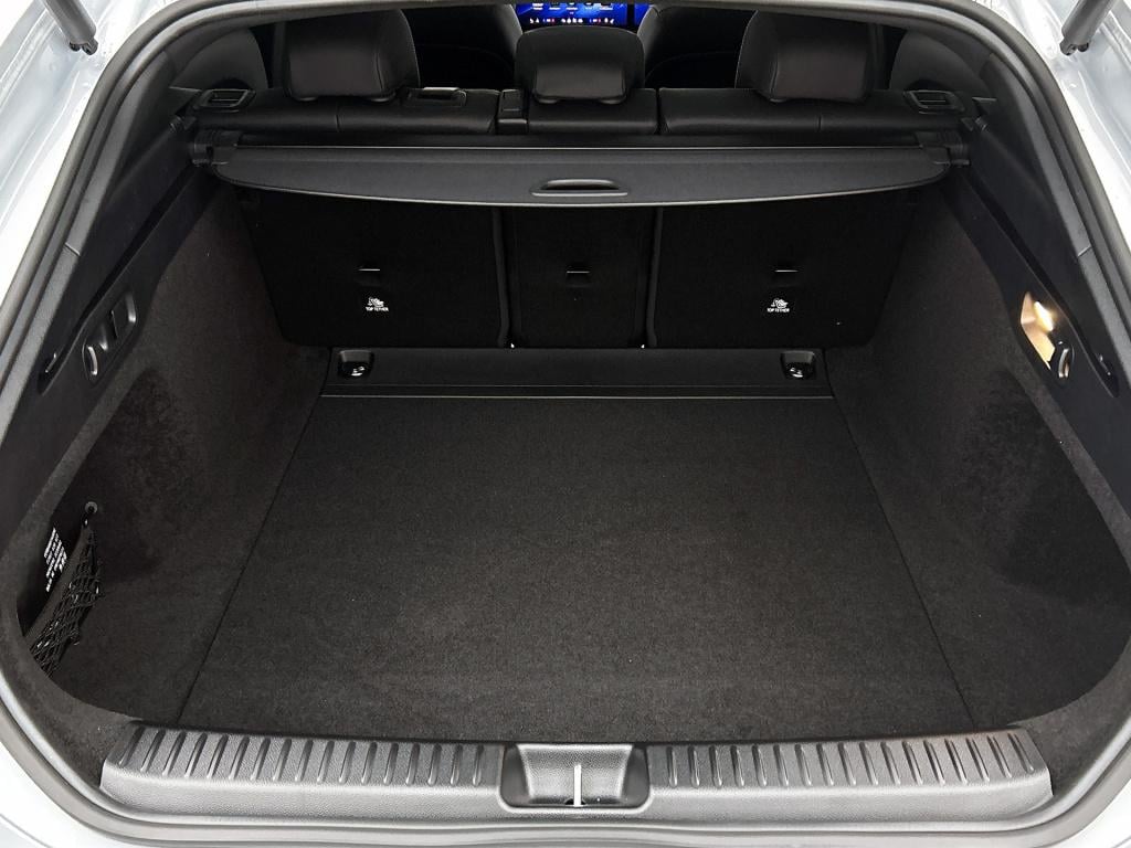 Mercedes-Benz Cla shooting brake 200 business solution amg | premium pakket