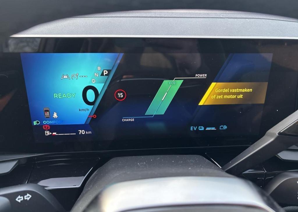 Renault Austral 1.2 e-tech full hybrid 200 techno - pack look & extended gr
