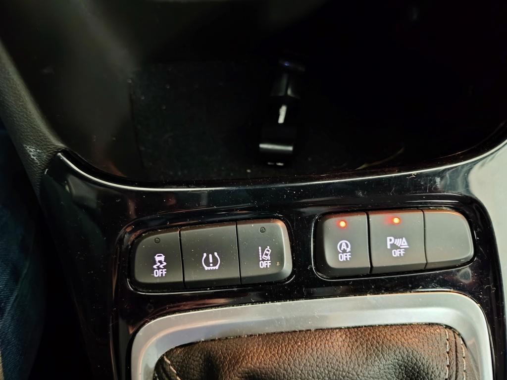 Opel Crossland X 1.2 turbo elegance