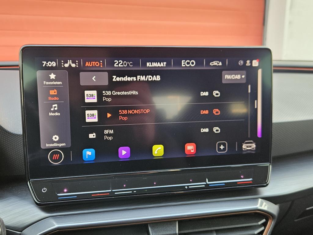 Cupra Leon Sportstourer 1.4 e-hybrid vz adrenaline | acc | camera | carplay