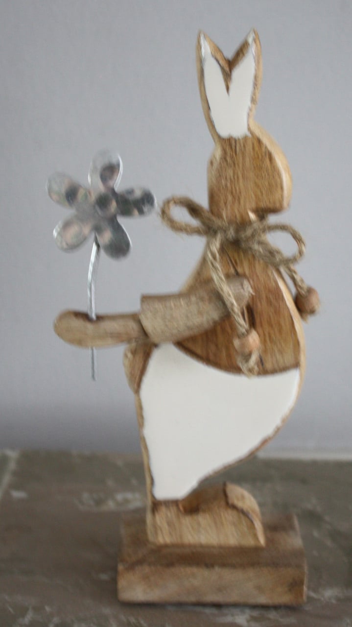 Houten haas beeldje