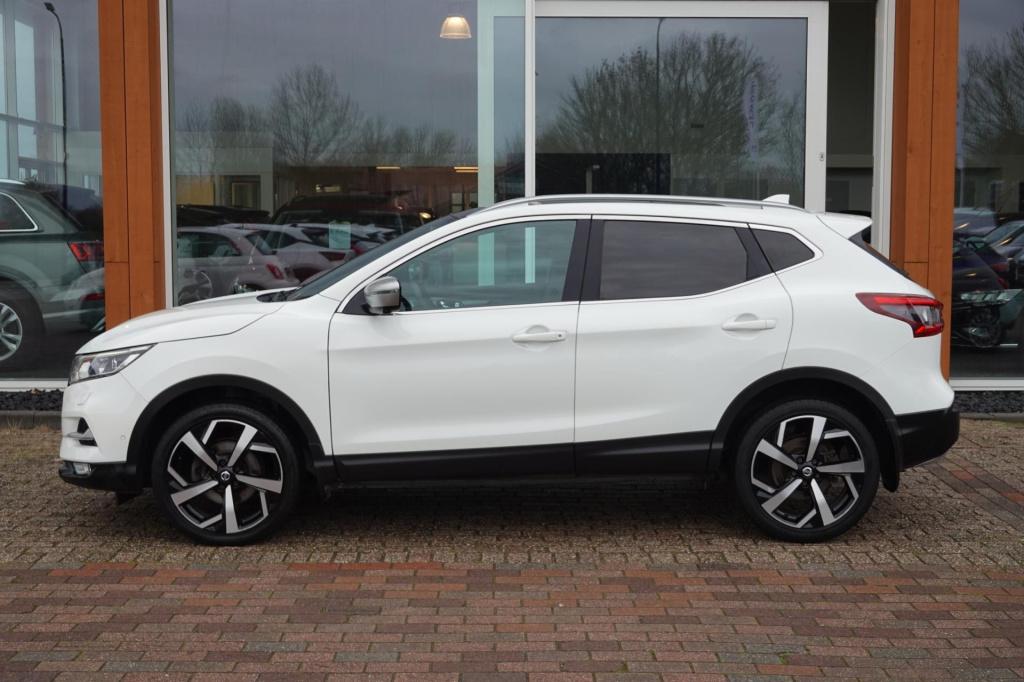 Nissan Qashqai 1.2 tekna +