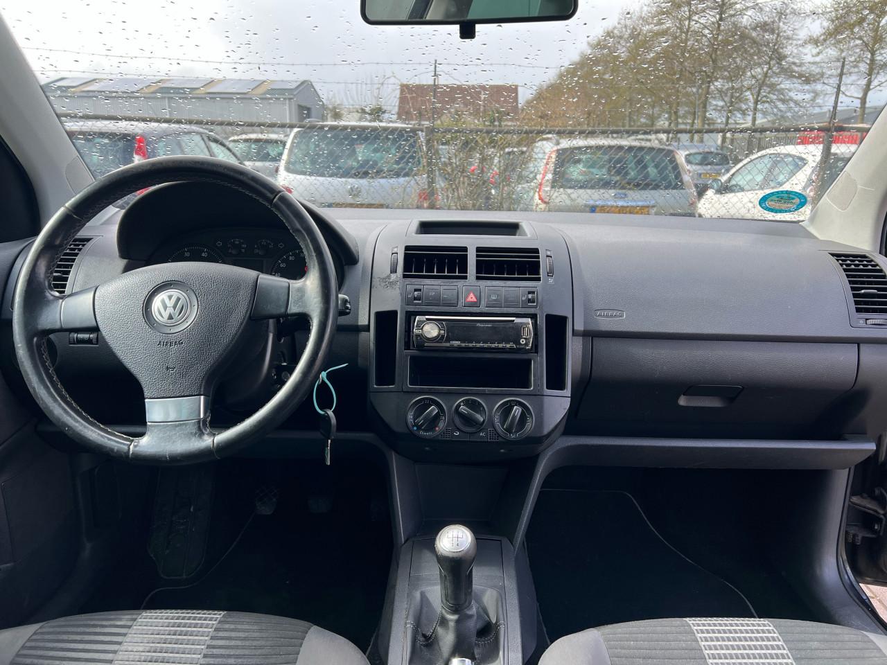 Volkswagen Polo 1.2-12V Trendline Jaar Apk