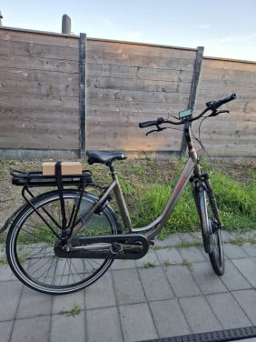 Stella copenhague elektrische fiets (moet snel weg)