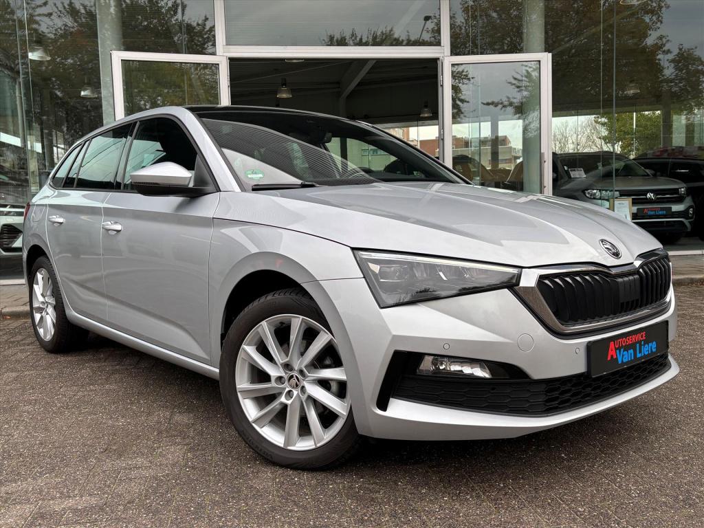Skoda Scala 1.0 tsi 110pk sport business| carplay|panodak|17"lm| rijklaarpr