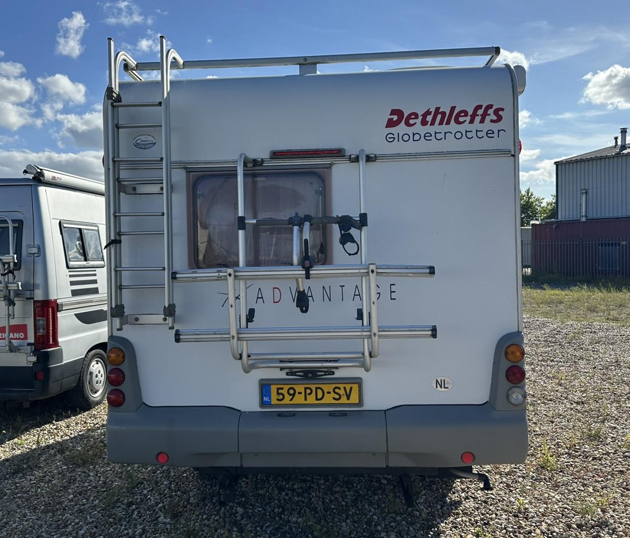 Snel weg! Dethleffs Advantage T5801 | frans bed | Zaterdag camperdag!