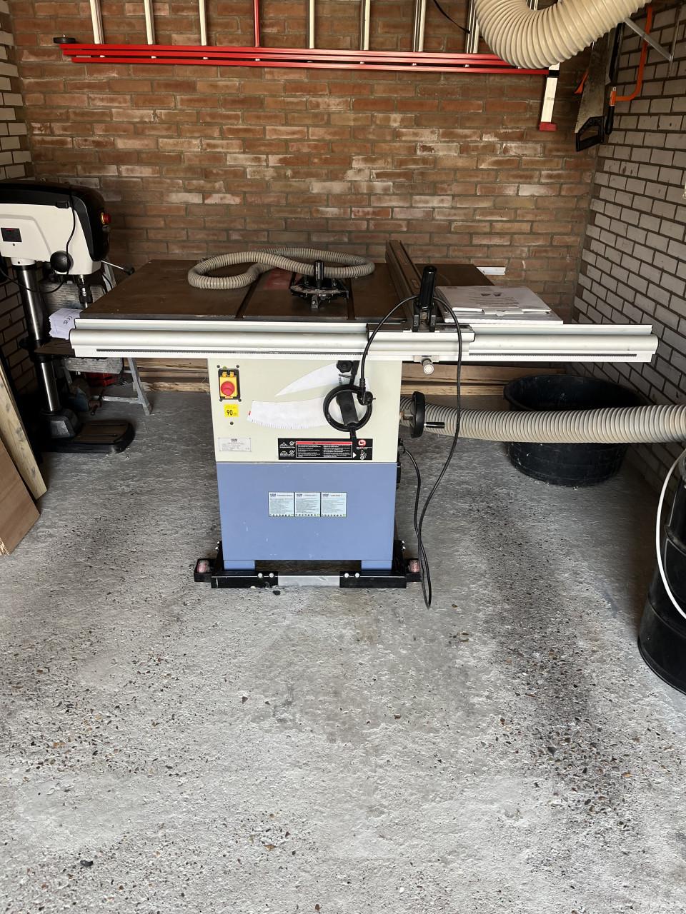 Zaagtafel (HBM) met afzuigsysteem