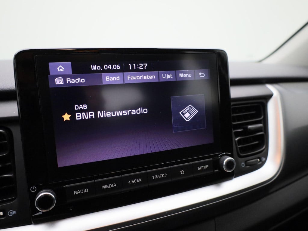 Kia Stonic 1.0 t-gdi mhev dynamicline | camera | dab | apple carplay | airc