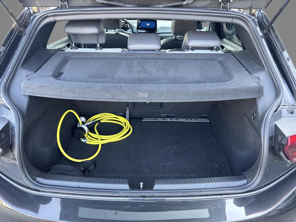 Volkswagen Id.3 first plus 58 kwh | parkeercamera | start-stop knop | 1 st