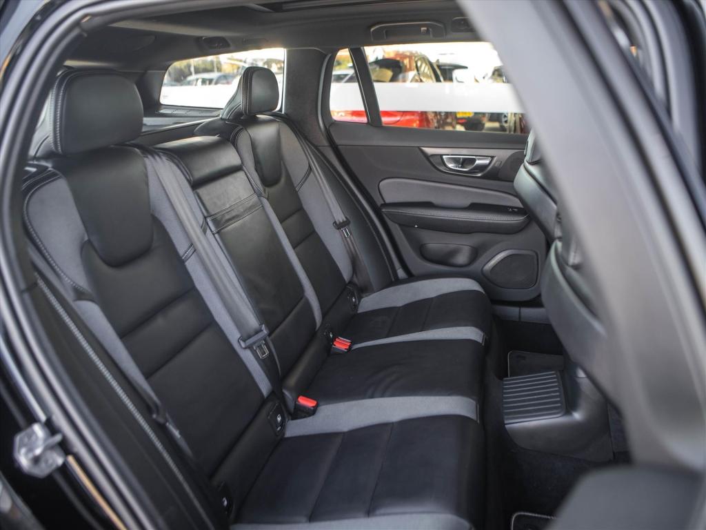 Volvo V60 t6 twin engine 340pk awd inscription automaat | panordamadak | ha