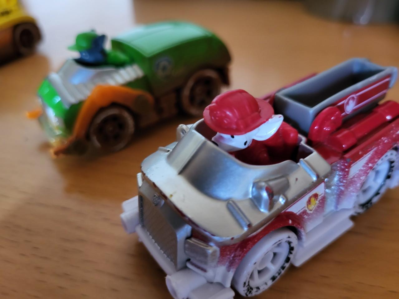6x auto,s paw patrol