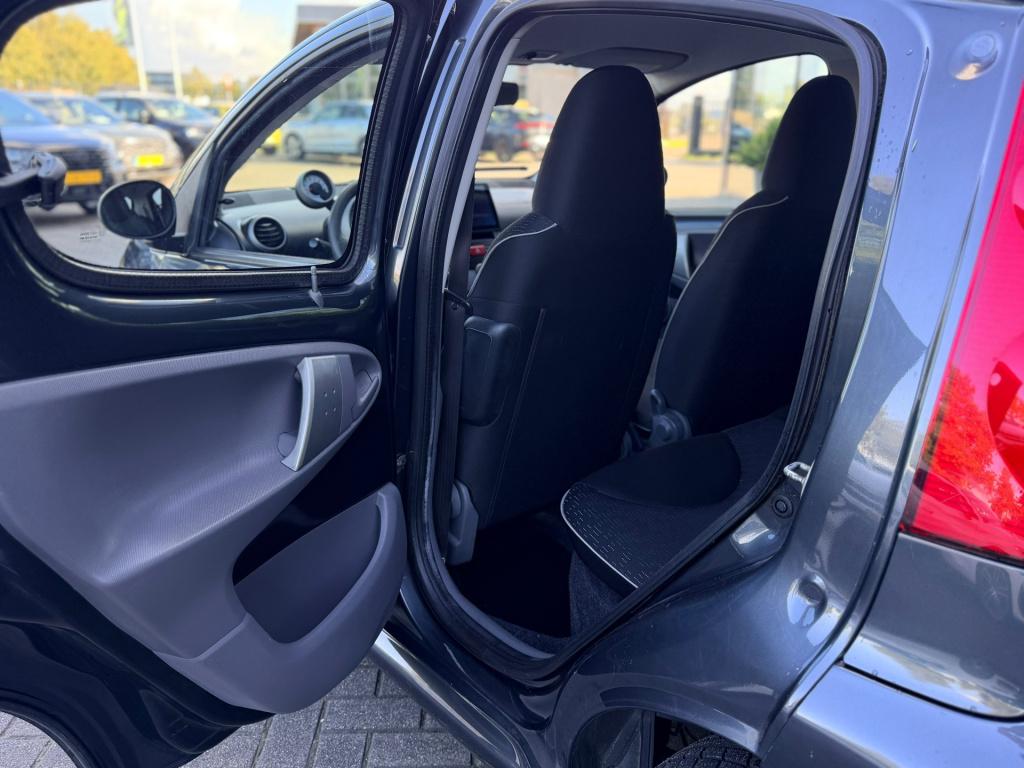 Peugeot 107 1.0-12v xs * airco * carplay * nap * 5 deurs