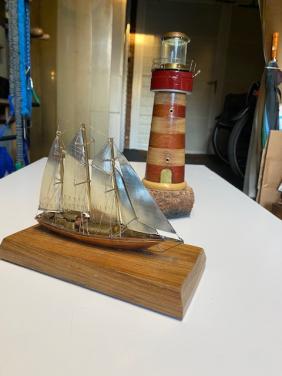 Schitterend handgemaakt model van de Eendracht