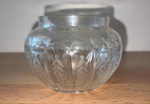 Vintage glazen rozenkom/waxinelichthouder