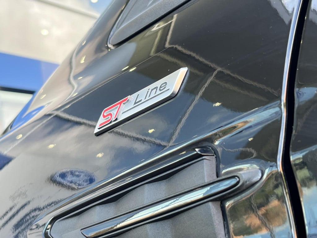 Ford Kuga 1.5 st-line 4wd | adaptive cruise control | climate control | tre