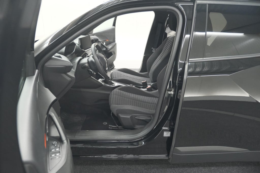 Peugeot 2008 puretech 130 allure