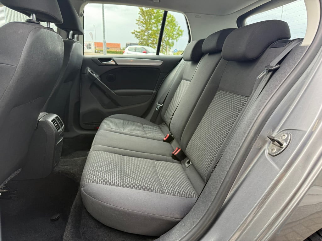 Volkswagen Golf 1.2 tsi tour