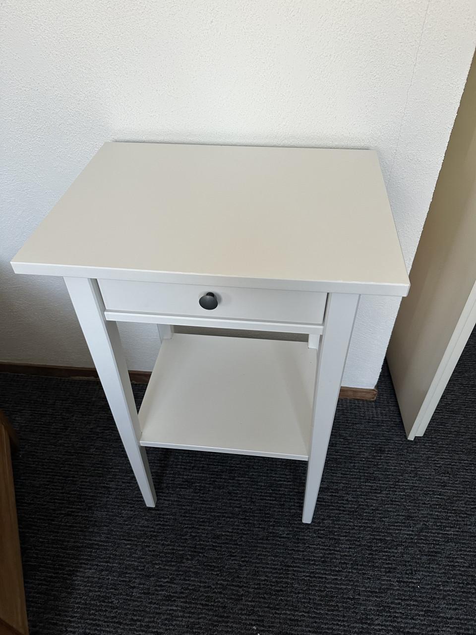 Ikea Hemnes Nachtkastje
