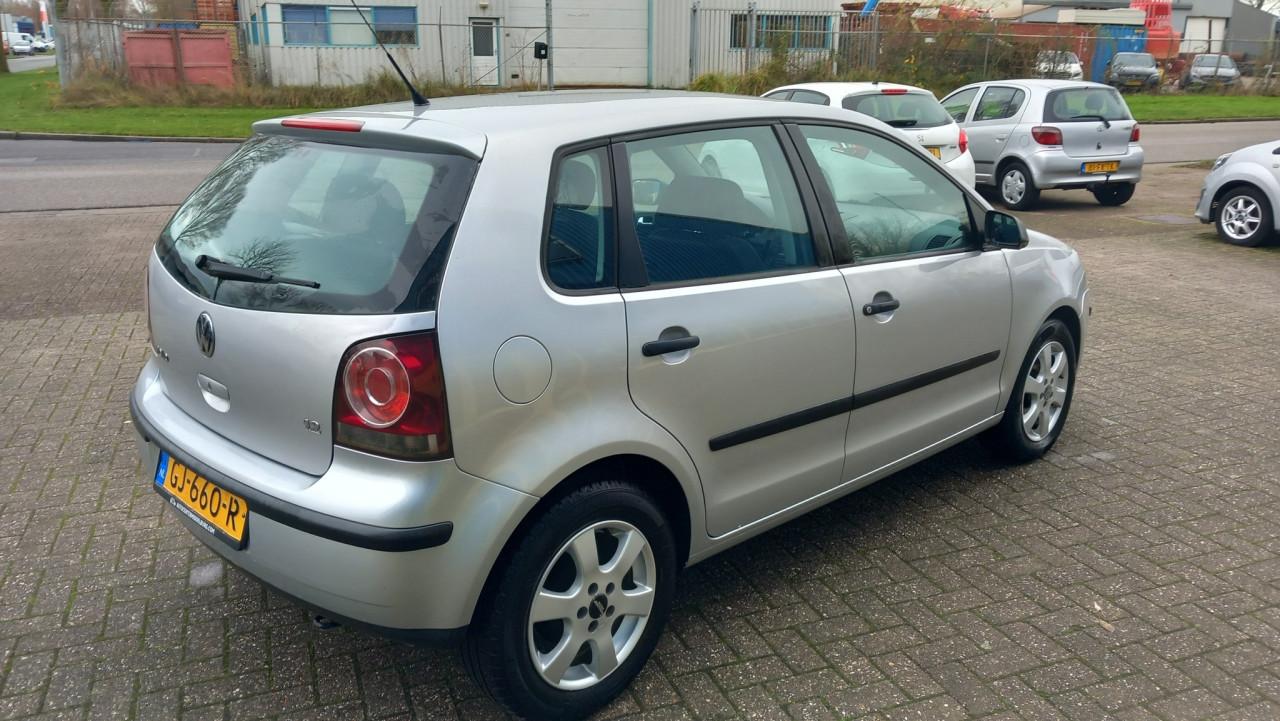 Volkswagen Polo 1.2 5drs Comfortline bj:2005 airco lm-velgen