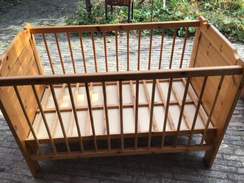 Vintage Kinderledikant/ bureau
