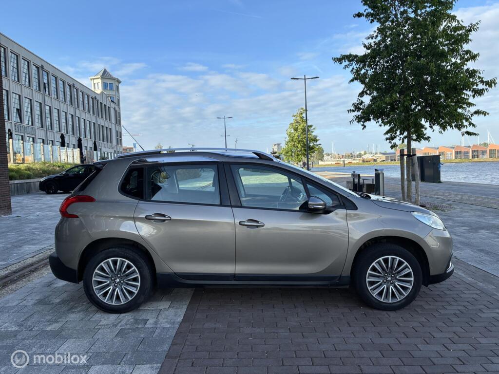 Peugeot 2008 1.2 PureTech Allure Airco km99.689 Nap BJ2015