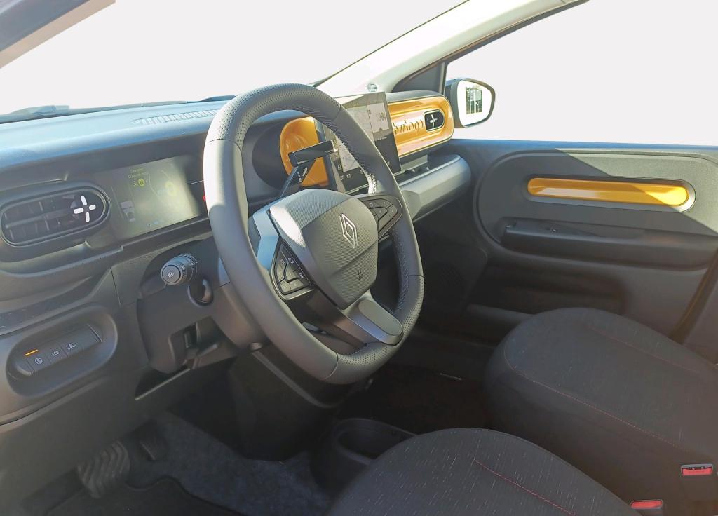Renault Twingo urban range techno 27.5 kwh - demo
