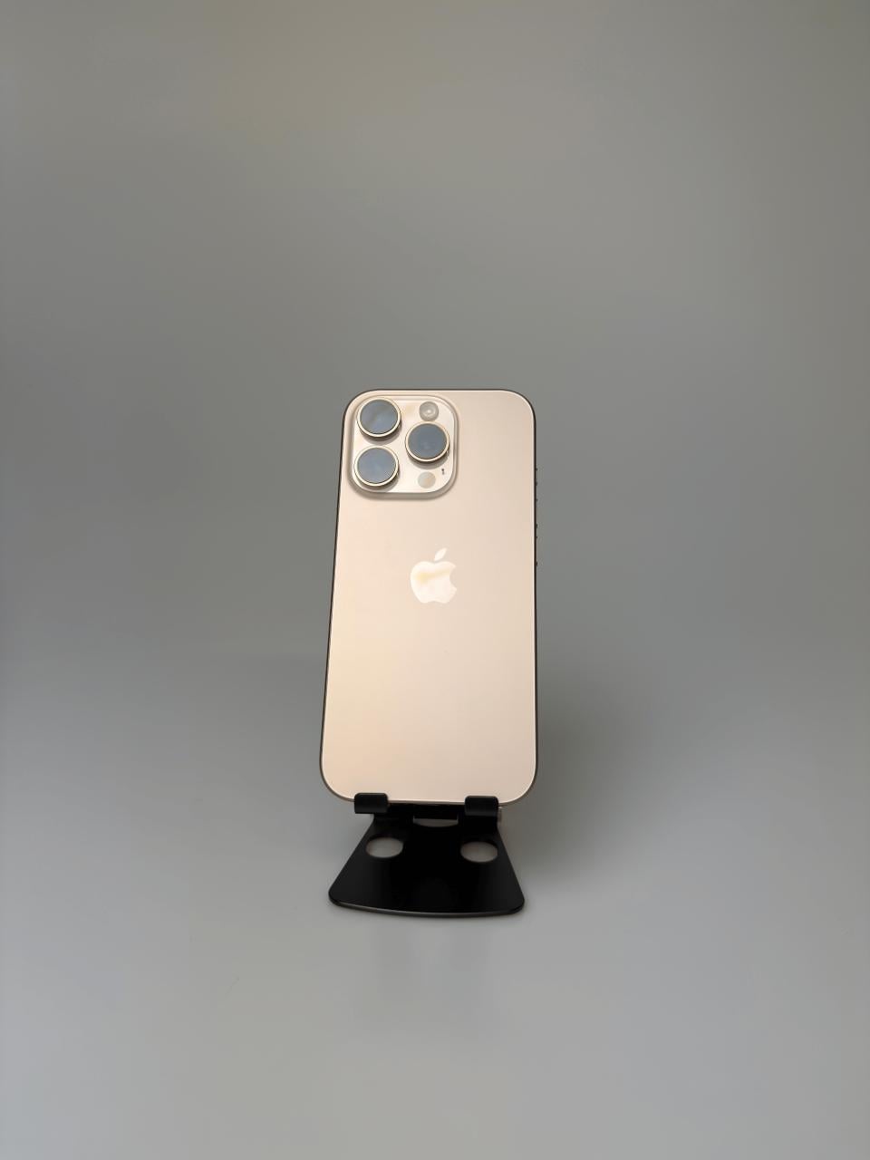 Apple iPhone 16 Pro 128 GB - Als Nieuw - Inclusief 1 jaar garantie