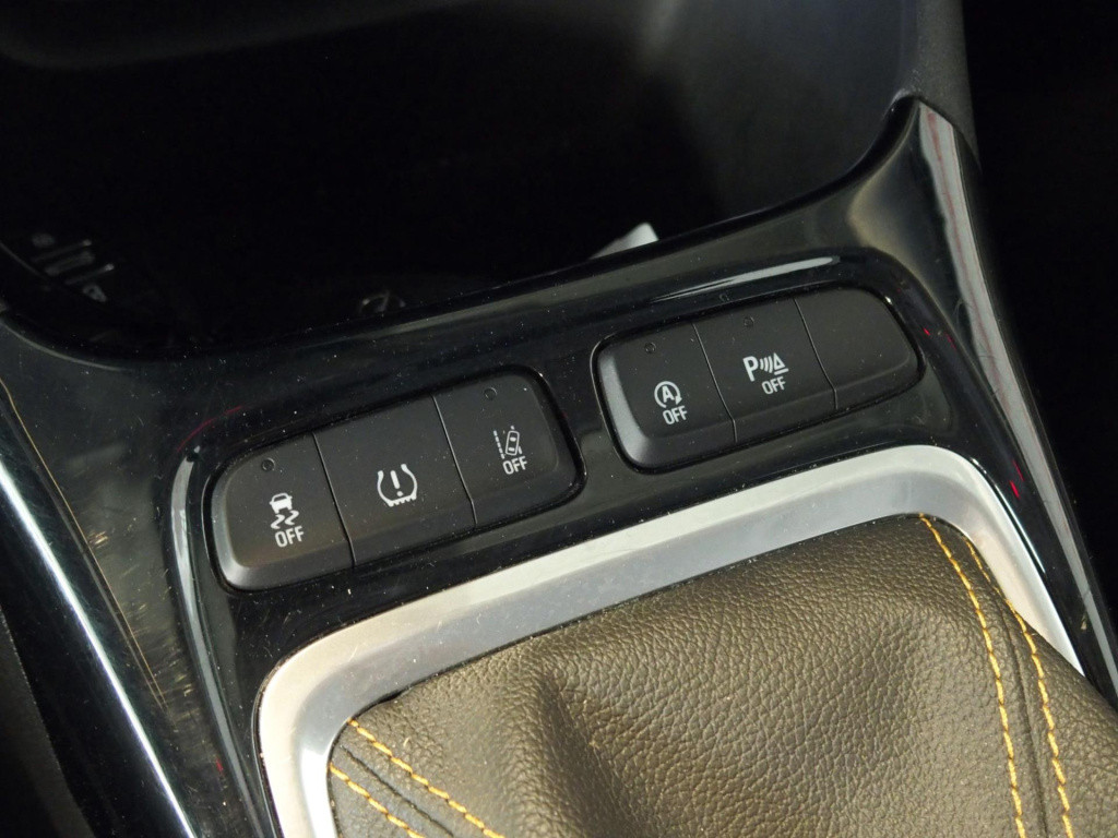 Opel Crossland X 1.2 turbo innovation nl auto, keyless, cruise, appconnect,