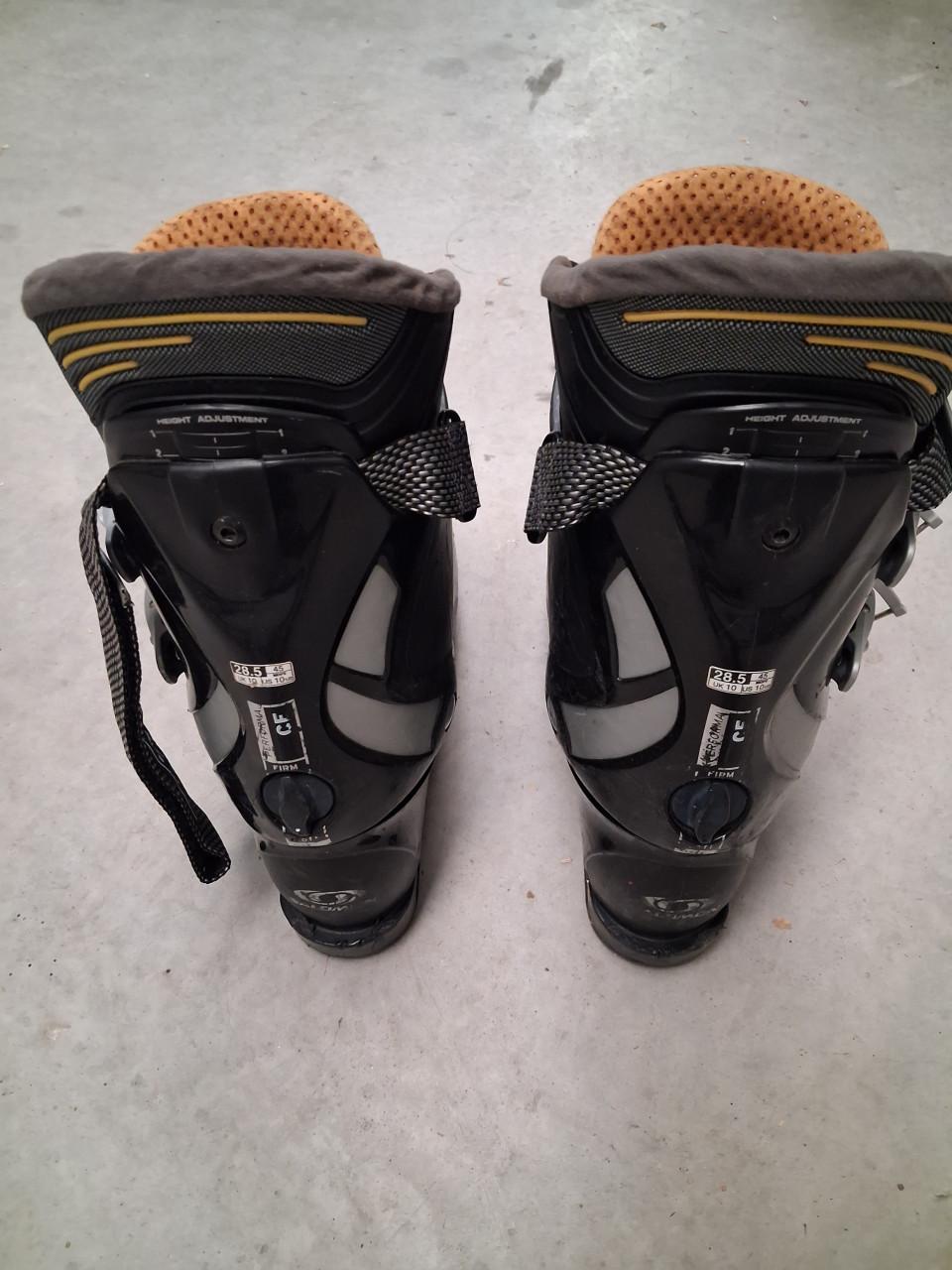 Skischoenen.