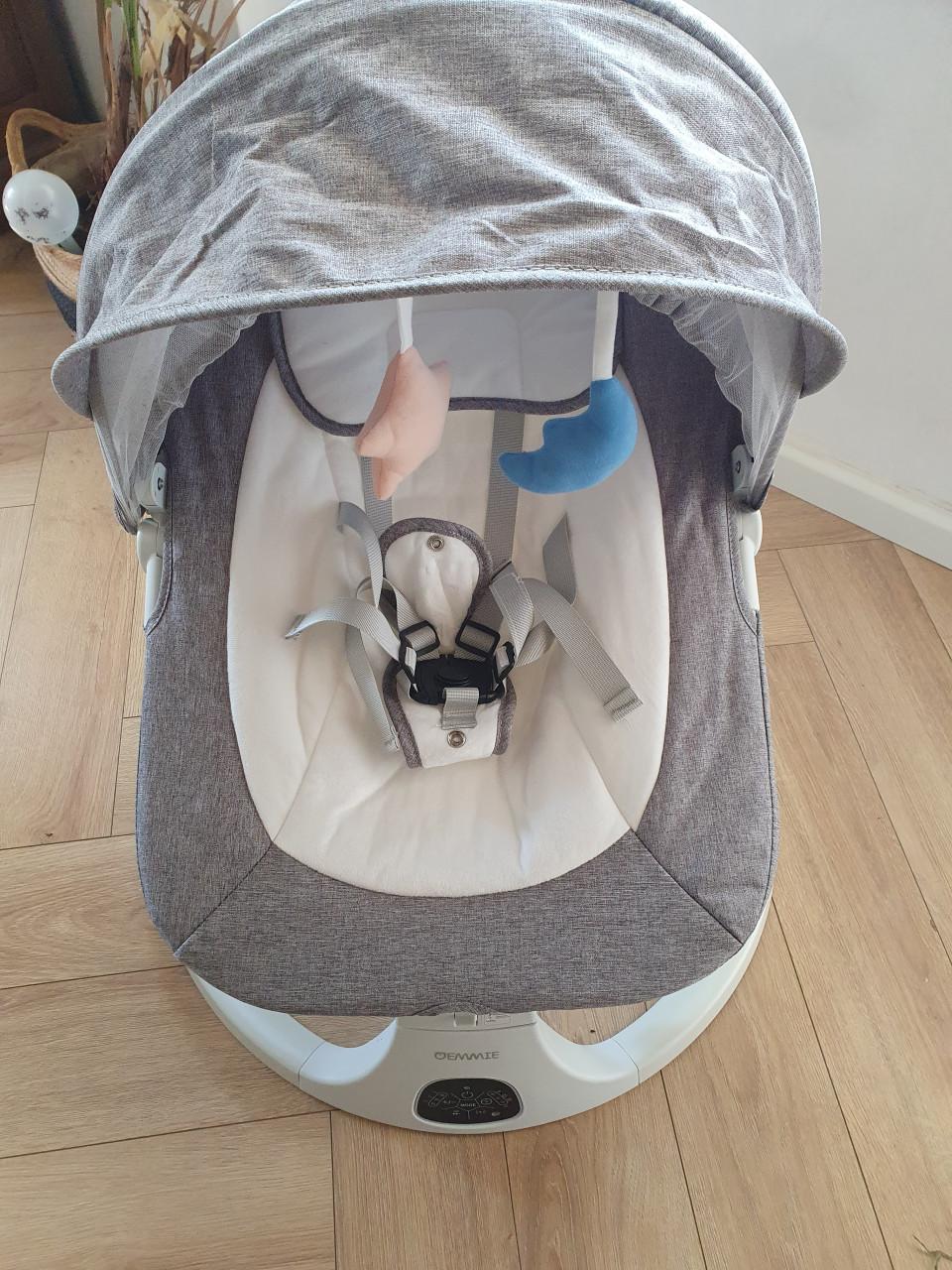 Oemmie elektrische wipstoel baby | Bluetooth | Afstandsbediening | Nieuw