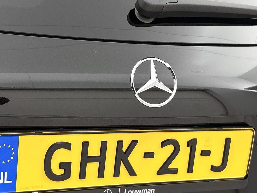 Mercedes-Benz Gla-klasse 200 amg line | sfeerverlichting | panoramadak | cr