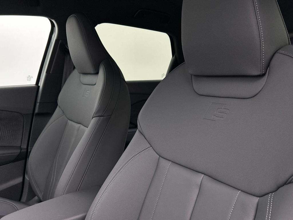 Audi Q3 s edition e-hybrid 200 kw / 272 pk suv 6 versn. s-