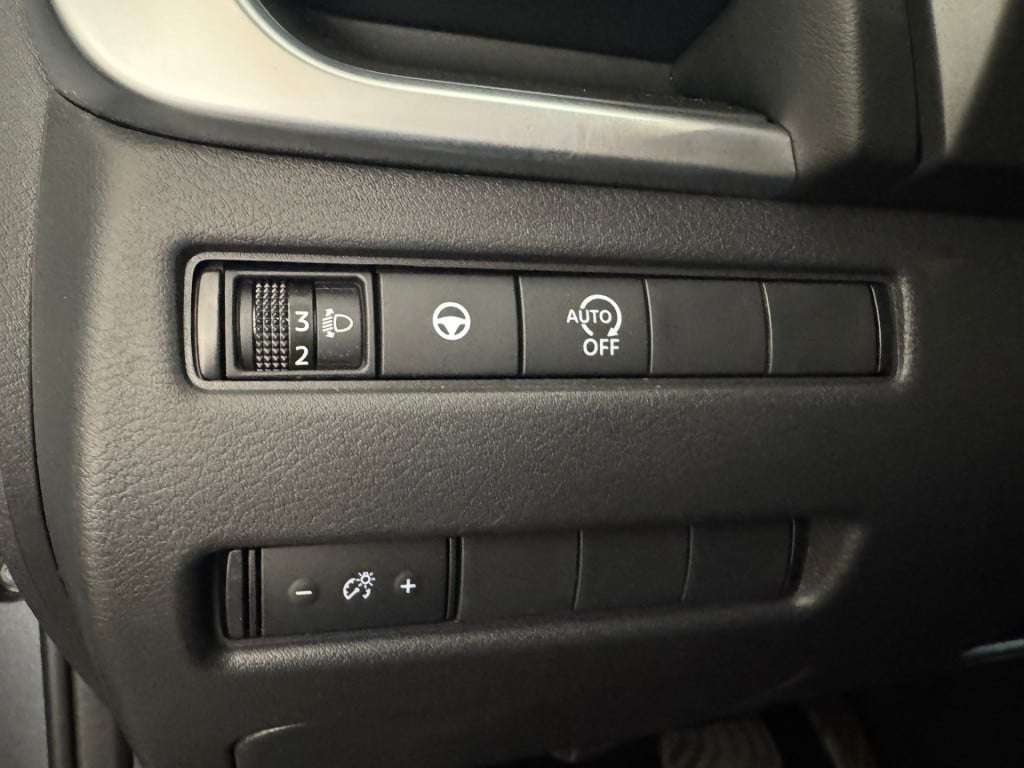 Nissan Qashqai 1.3 mhev xtronic n-connecta