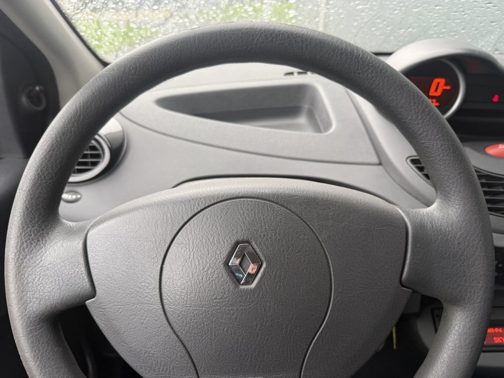 Renault Twingo 1.2 16v airco parisienne 3-drs