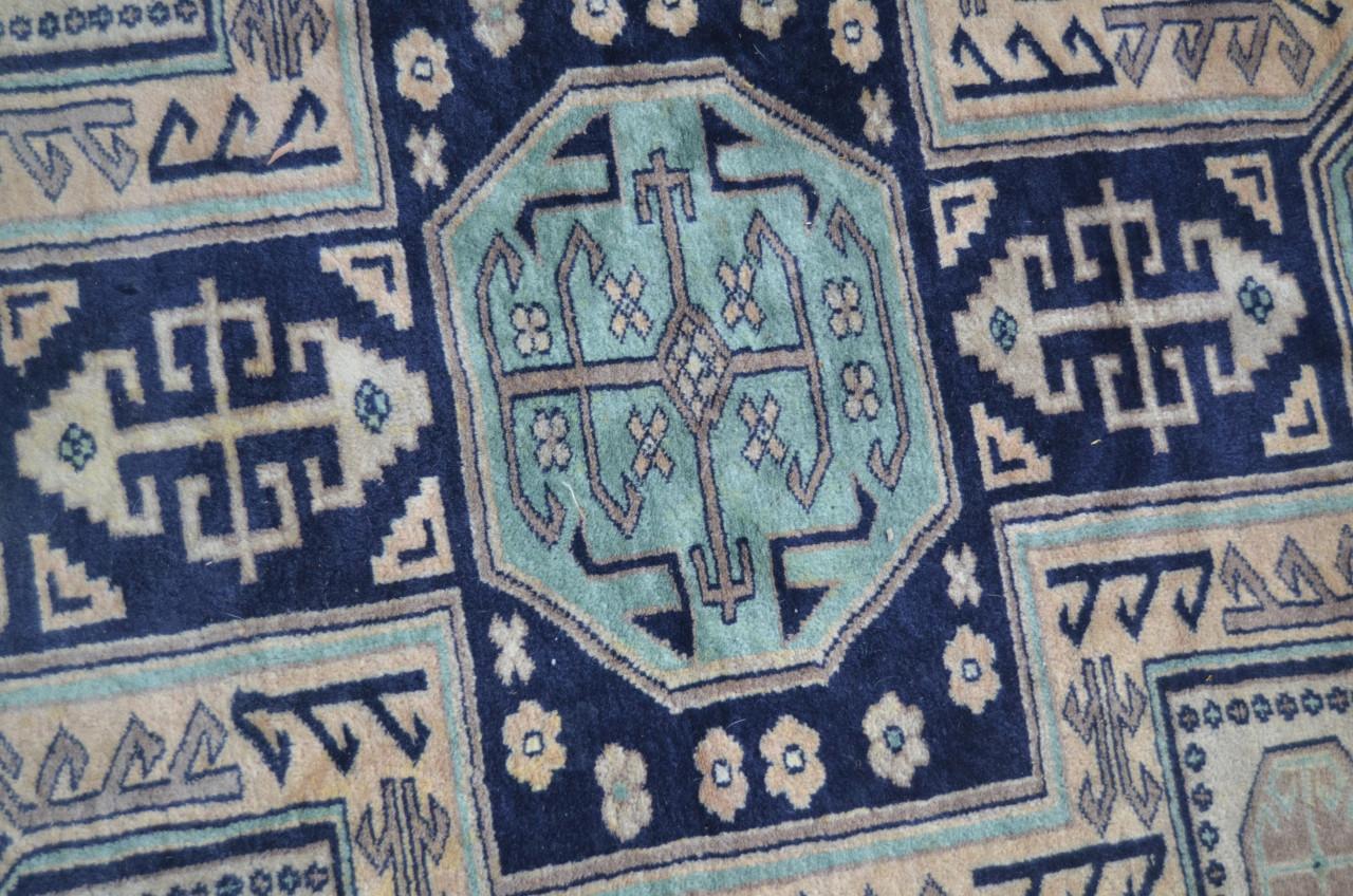 Fraai Tapijt met klassiek Kaukasisch / Kazak ontwerp