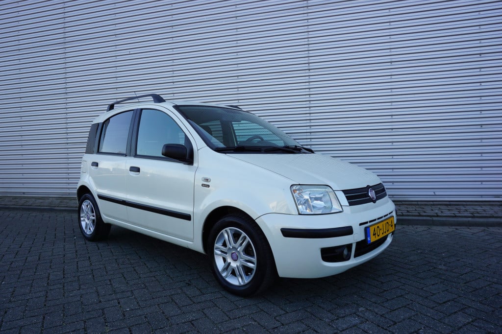 Fiat Panda 1.2 emotion airco / elektr. ramen / lm velgen / nap