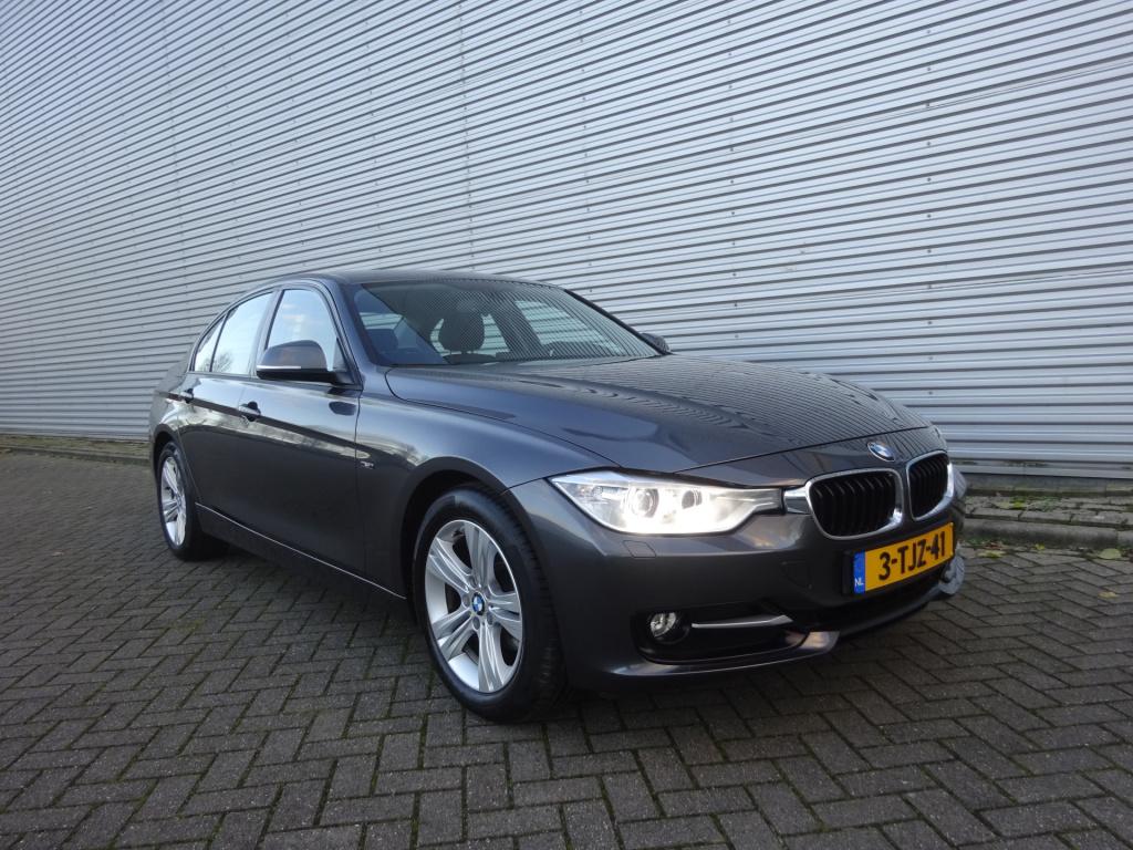 BMW 3-serie 316i high executive automaat 1e eigenaar - automaat / navi / cr