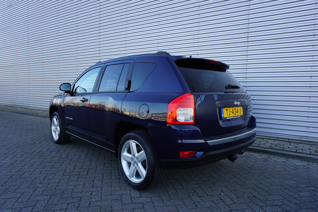 Jeep Compass 2.4 limited 4wd automaat airco / navi / cruise / elektr. ramen